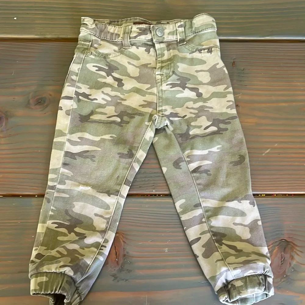 7 For All Mankind Camo Pants